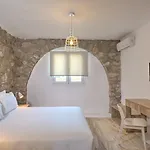 Senses Luxury &