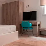 Senses Luxury & Lägenhetshotell Elia (Mykonos)