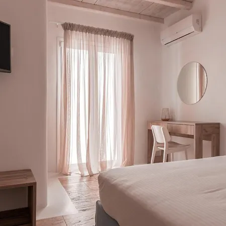 Senses Luxury & 3* Elia (Mykonos)