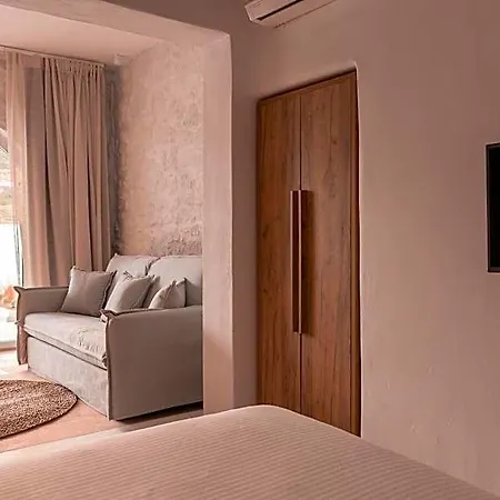 Senses Luxury & 3*