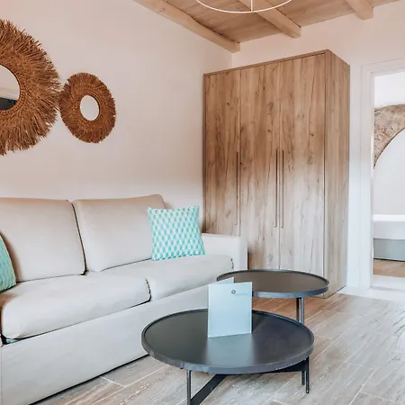Senses Luxury & Apart Otel Elia (Mykonos)