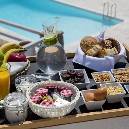 Senses Luxury &