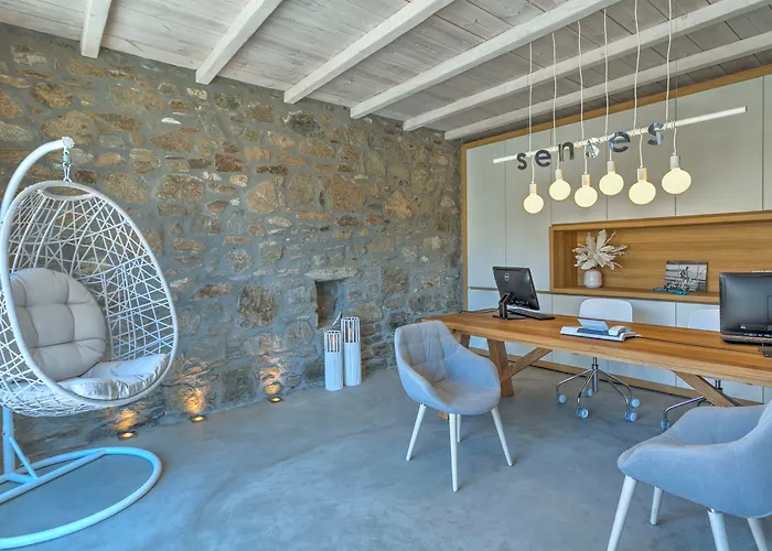 Senses Luxury & Ελιά